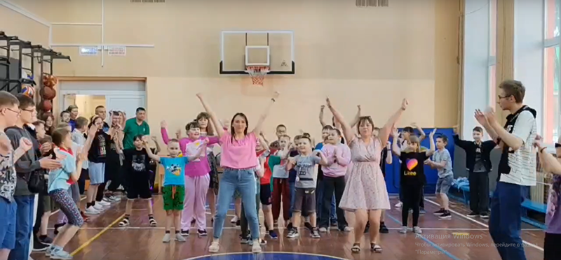 Прошёл четвёртый день школьного лагеря.